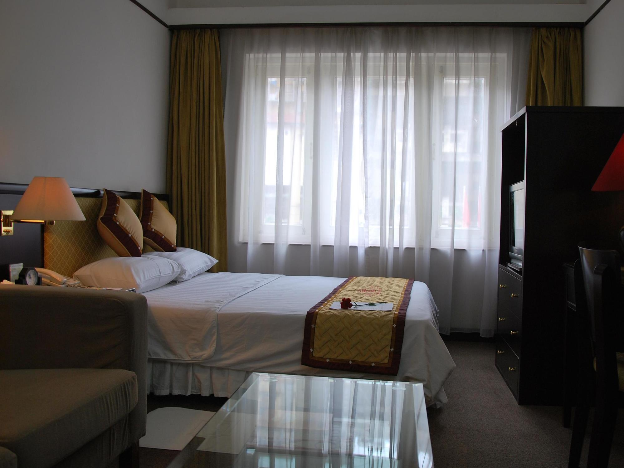 האנוי Capital Garden Hotel מראה חיצוני תמונה