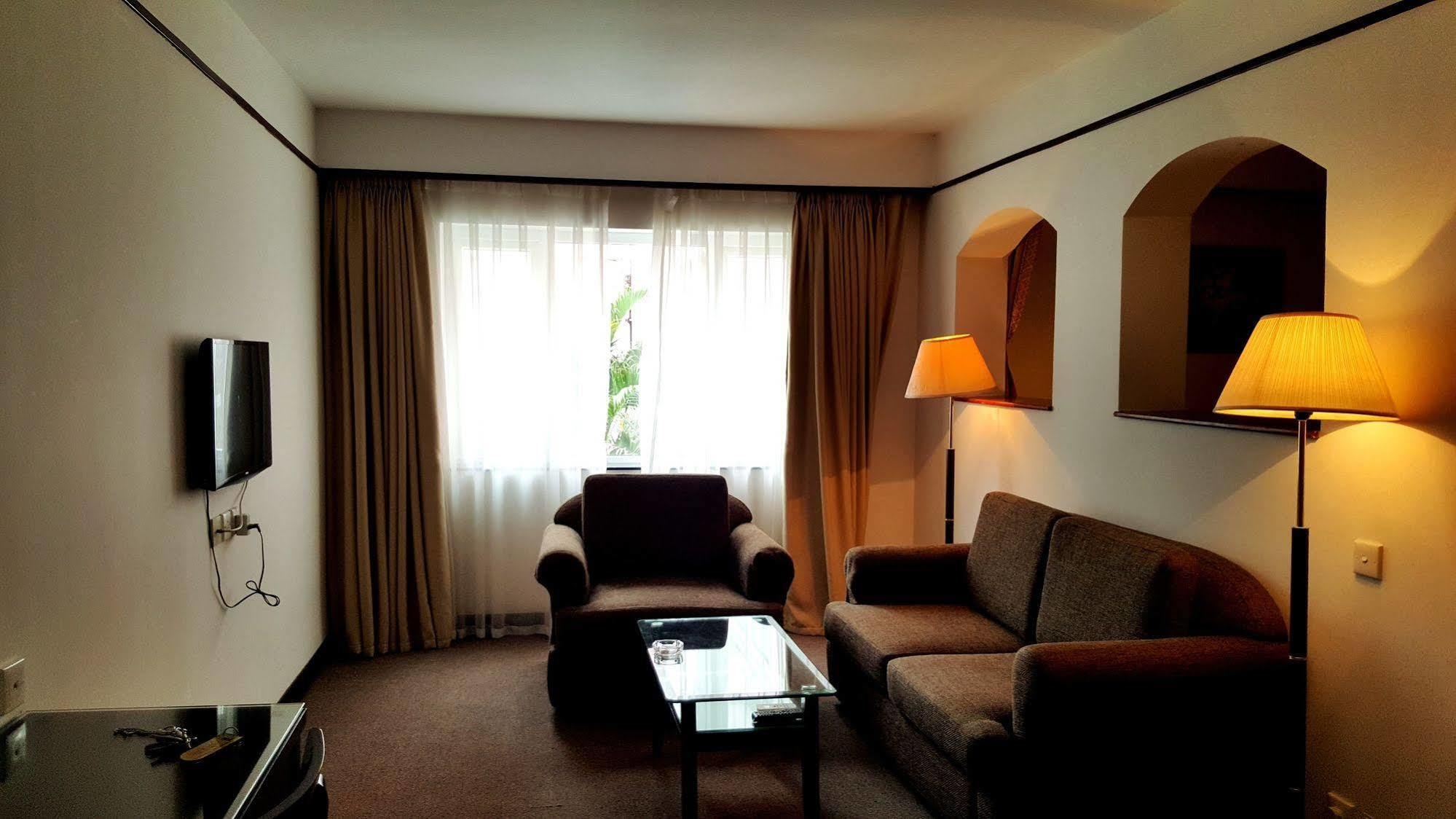האנוי Capital Garden Hotel מראה חיצוני תמונה