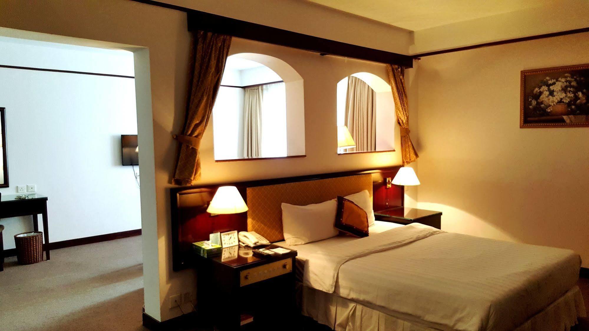האנוי Capital Garden Hotel מראה חיצוני תמונה