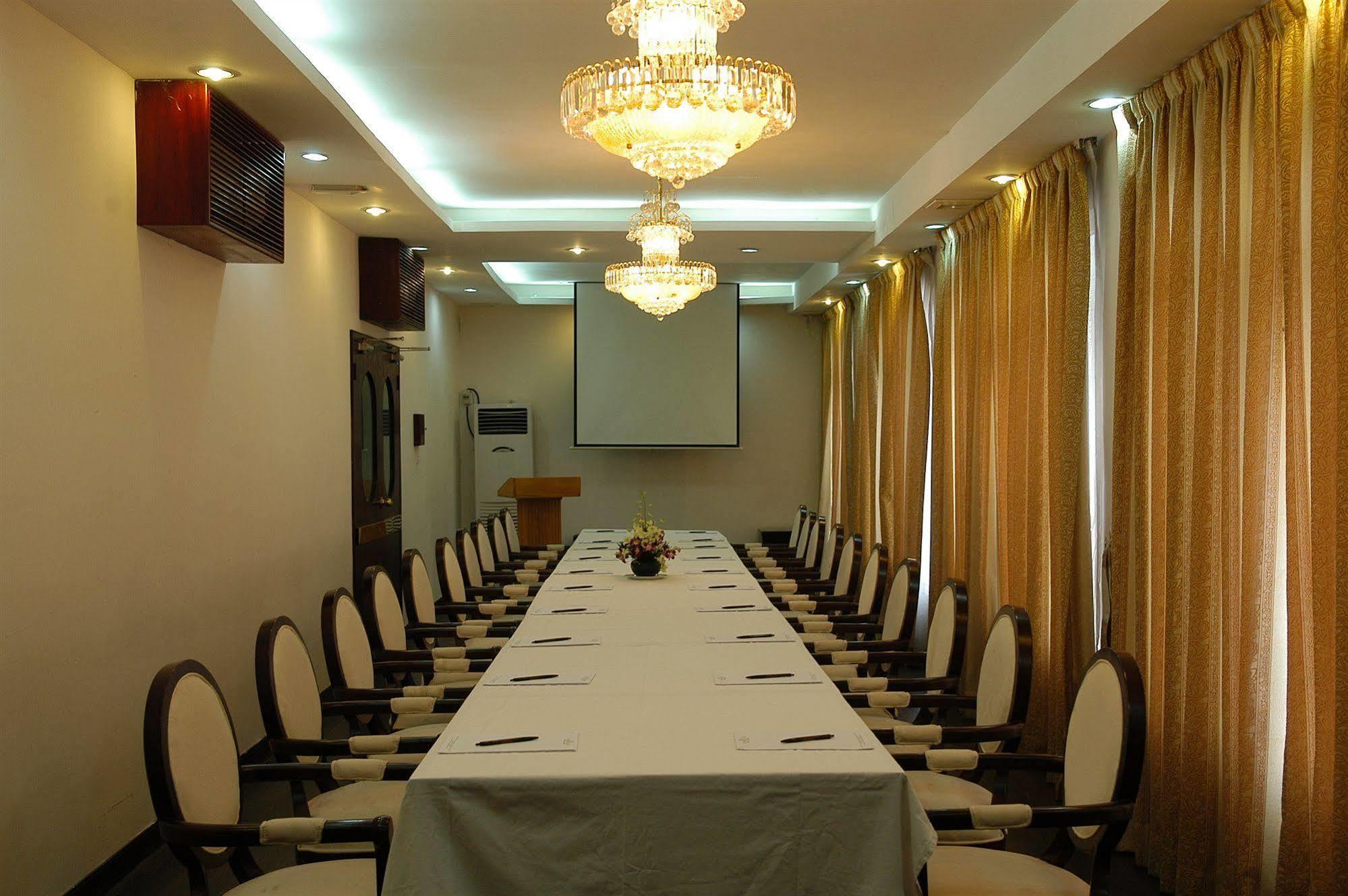 האנוי Capital Garden Hotel מראה חיצוני תמונה